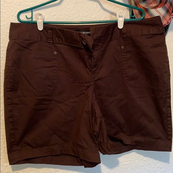 Shorts - Picture 1 of 3